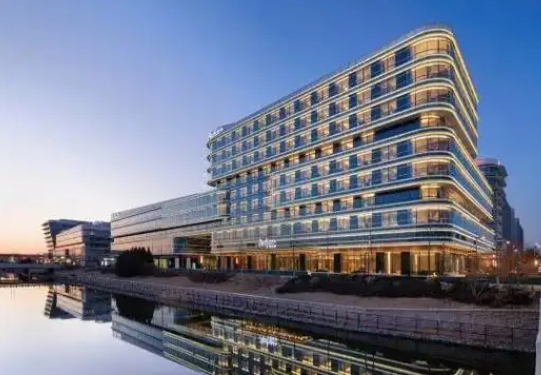 乐享旅游酒店有限公司轮播图1